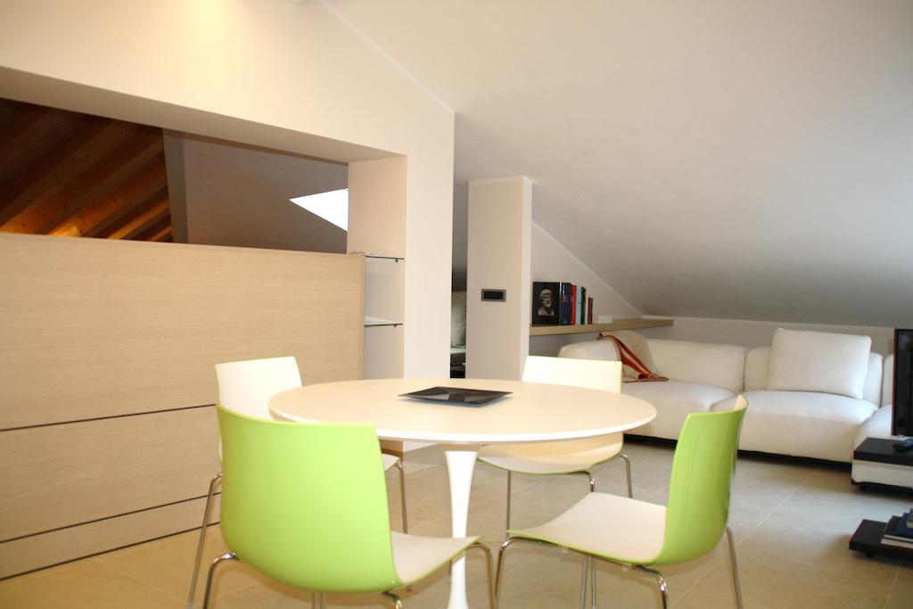 La Terrazza Sull'Arena Apartment เวโรนา ห้อง รูปภาพ